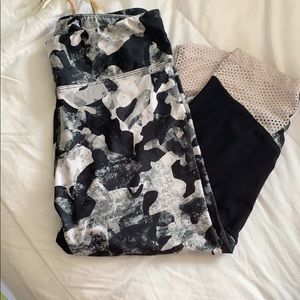 Black & white leggings